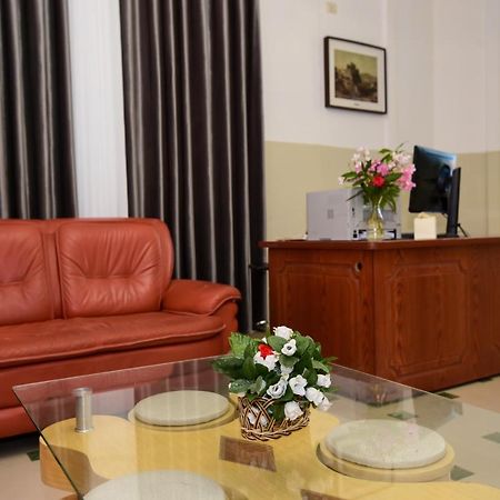 Koa Hotel Durres Exterior photo