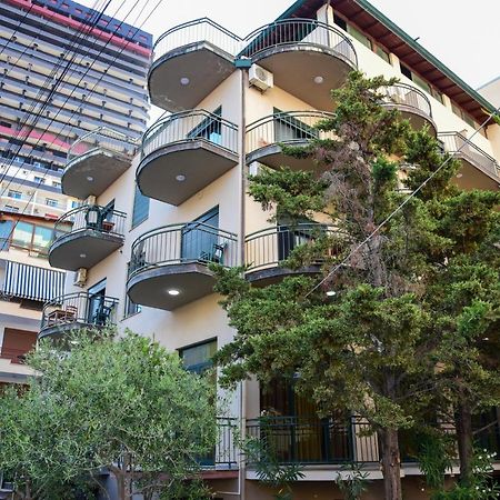 Koa Hotel Durres Exterior photo