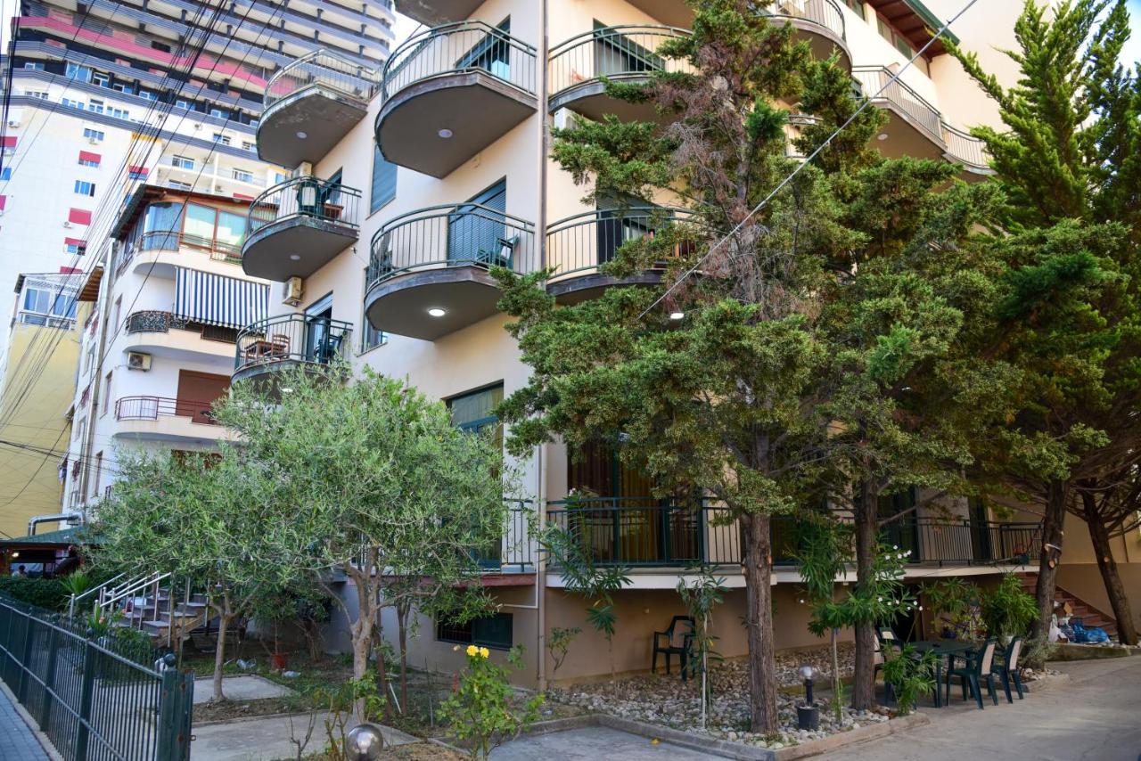 Koa Hotel Durres Exterior photo