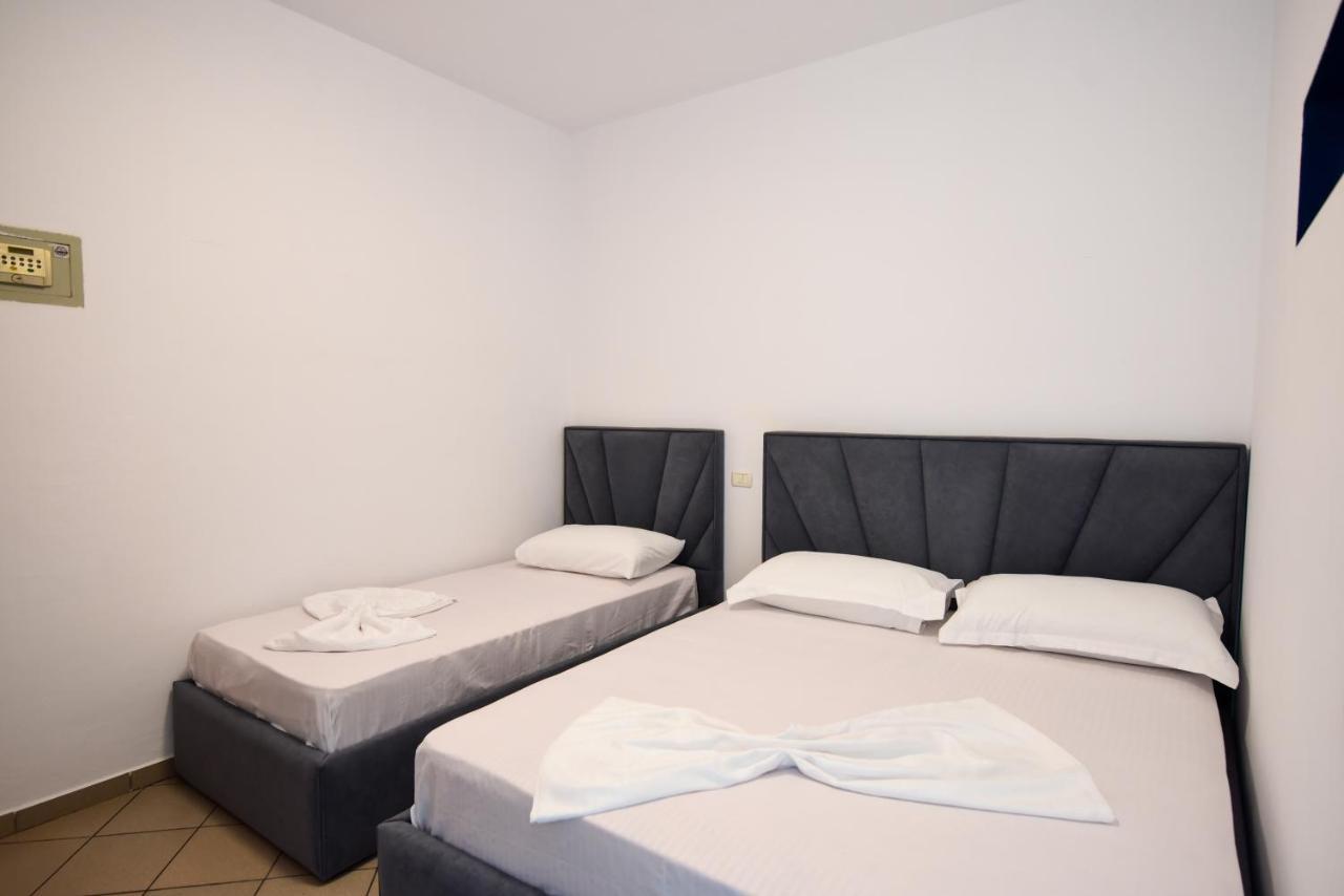 Koa Hotel Durres Exterior photo